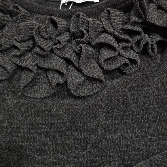 NEW ZARA RUFFLED CHENILLE CROP TOP - Picture 6 of 7